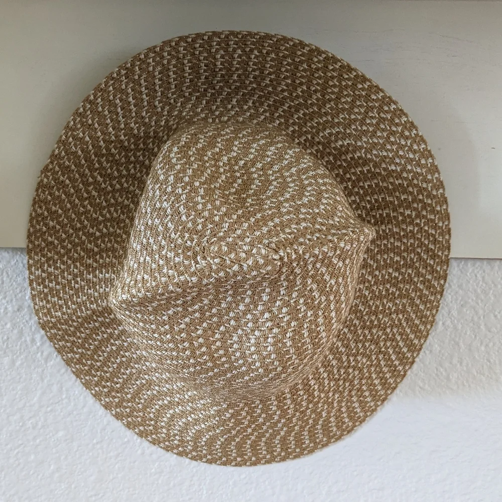 Sun Hat Tan and Cream W/Gold Thread Foldable